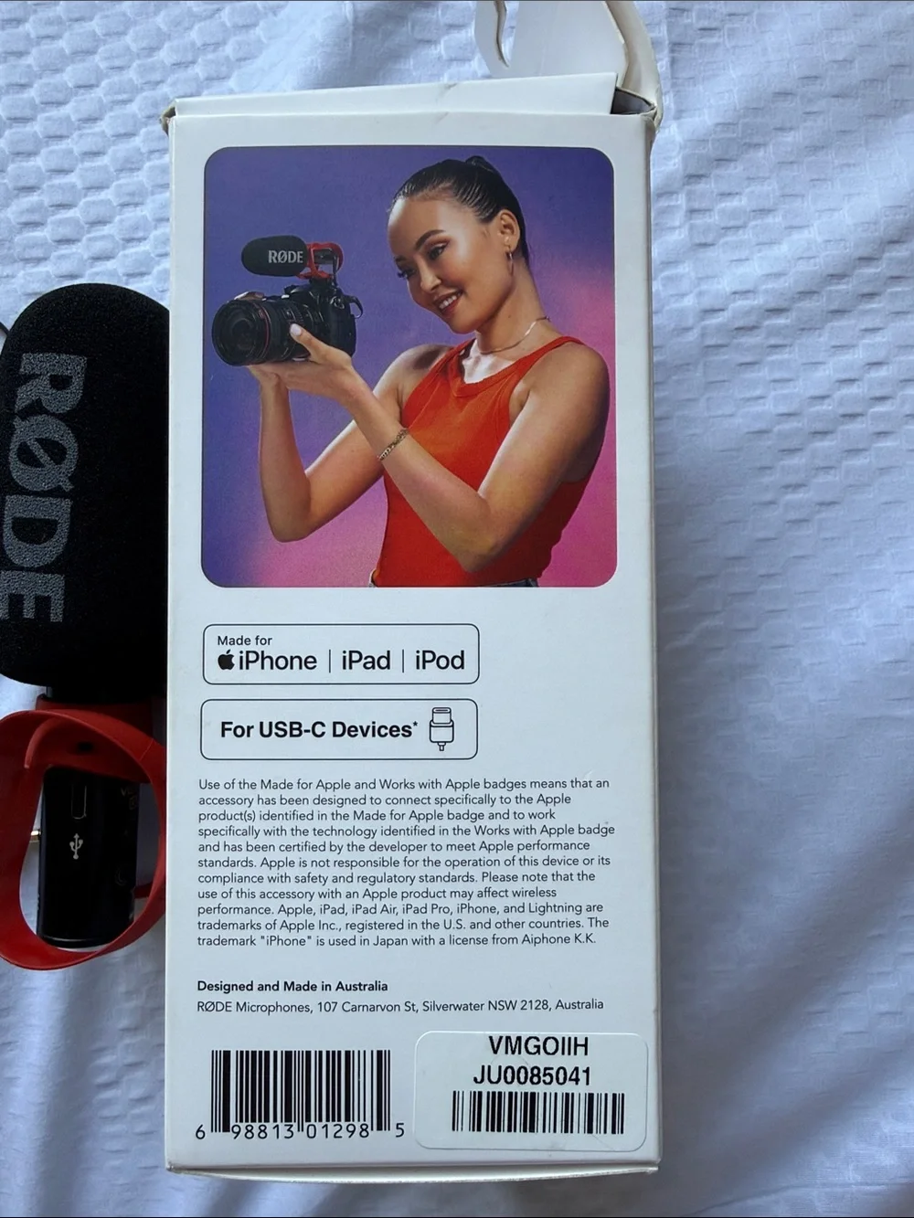 RØDE VideoMic GO II On-Camera Shotgun Microphone - Black & Red
